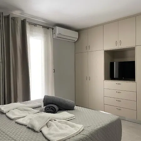 Arian דירה ארגוסטולי