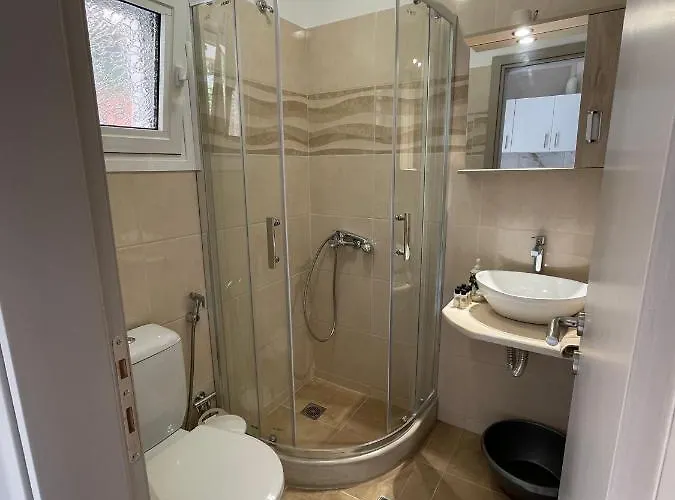 Arian アパート アルゴストリオン