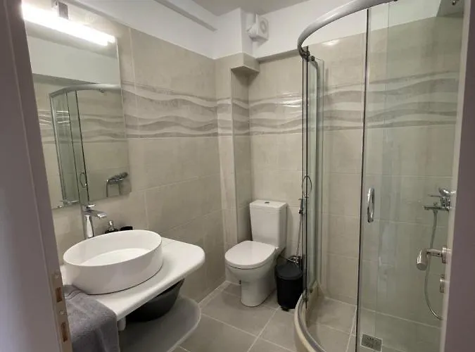 アパート Arian *