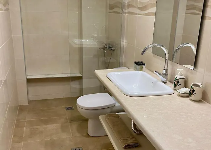 アパート Arian アルゴストリオン